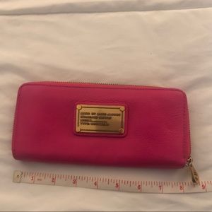 Marc by Marc Jacobs zip wallet